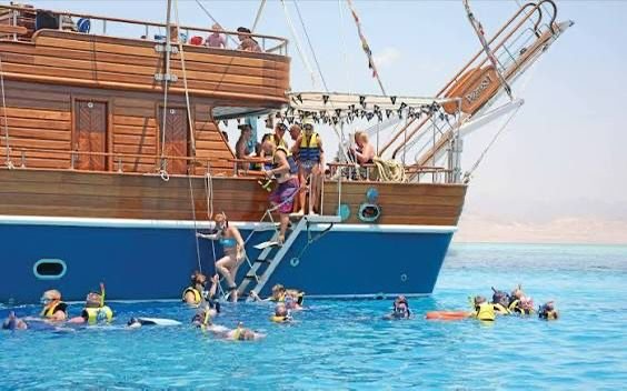 Isola Bianca [Ras Mohamed] Yacht VIP "Pirates"
