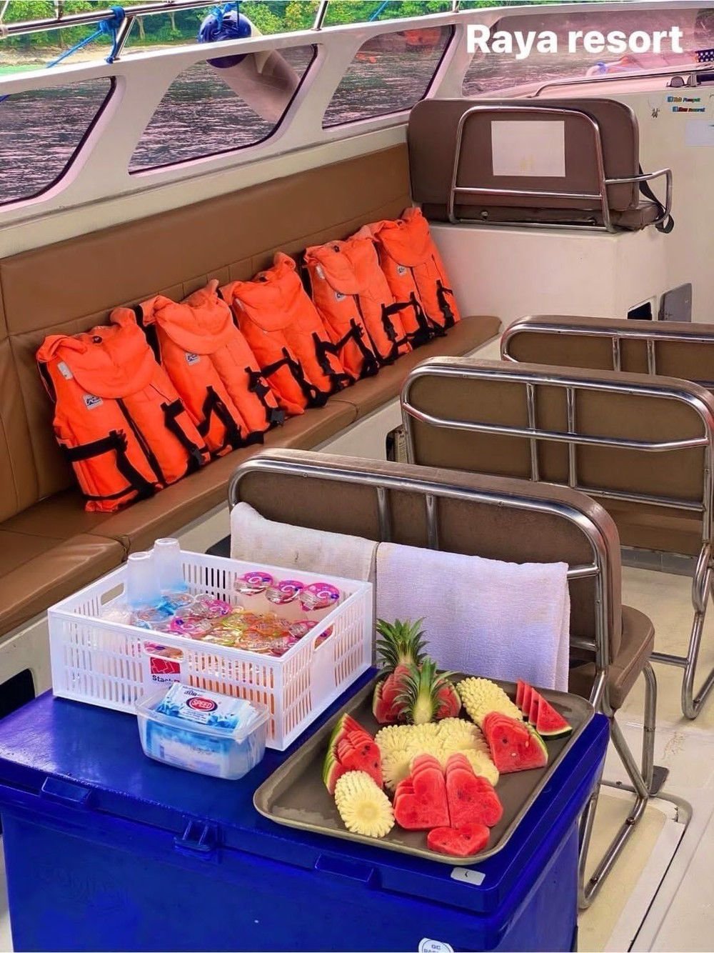 Острова Корал и Рача 1 день на скоростном катере(англ. гид)