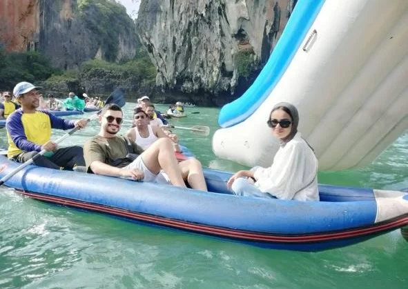 Isola di James Bond in barca grande