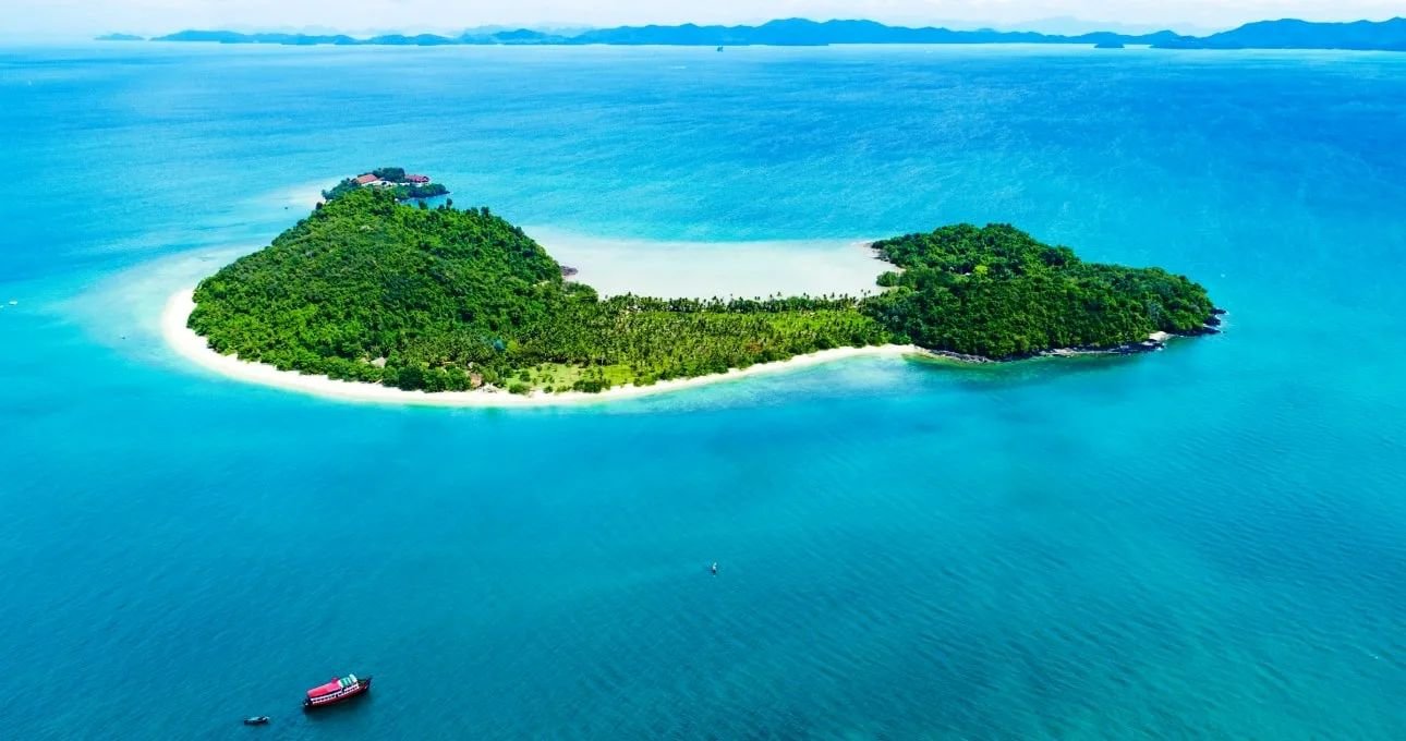 3 ОСТРОВА (Пхи-Пхи + Бамбуковый остров + Рангъяй) с рыбалкой на скоростном катере из Пхукета