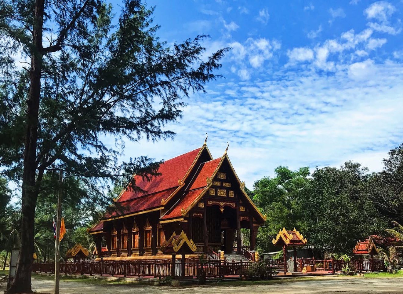 Avatar World + Hot Springs