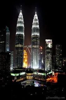 Kuala Lumpur: 2 days / 1 night from Phuket
