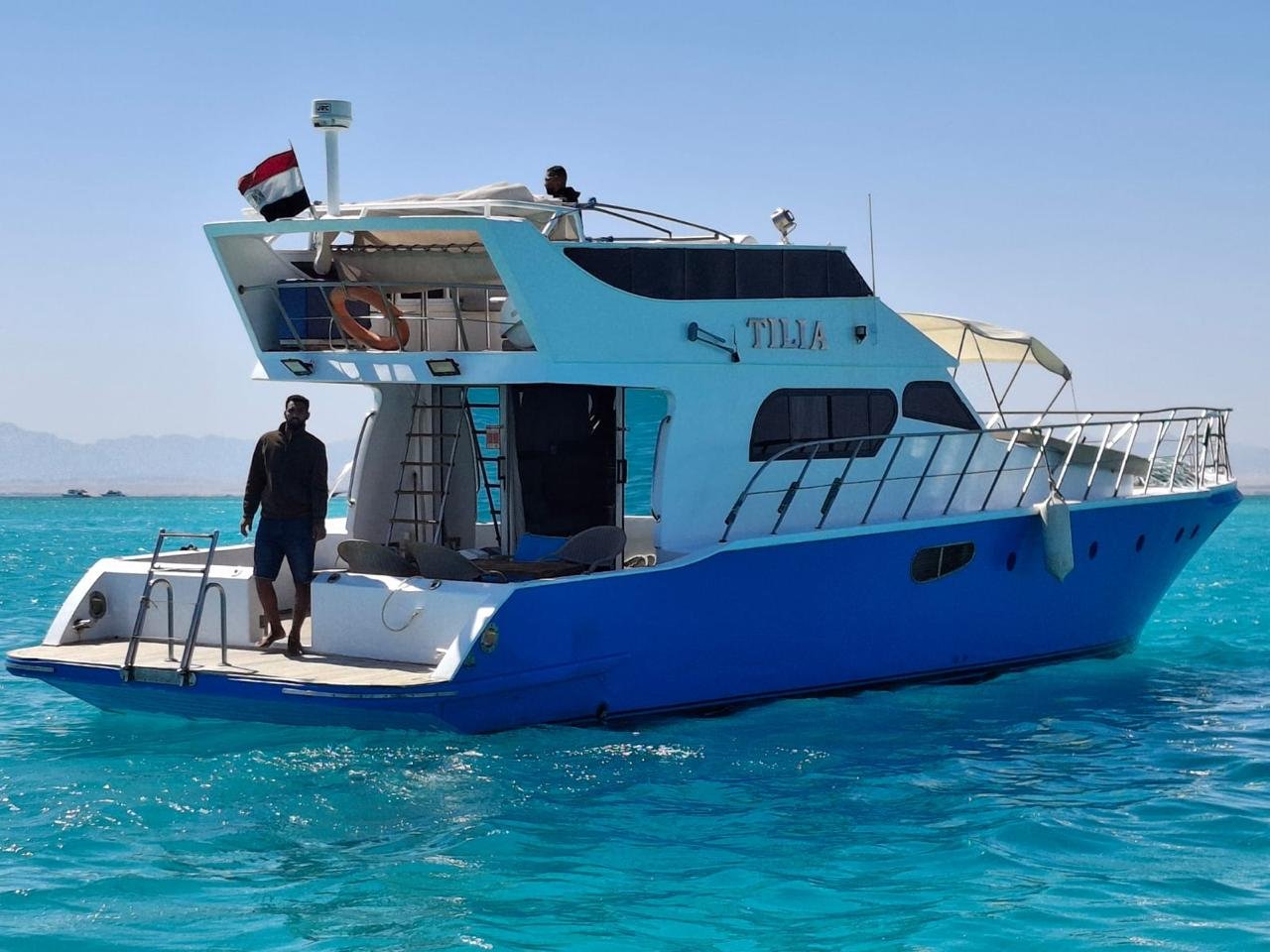 نزهة بحرية خاصة على يخت